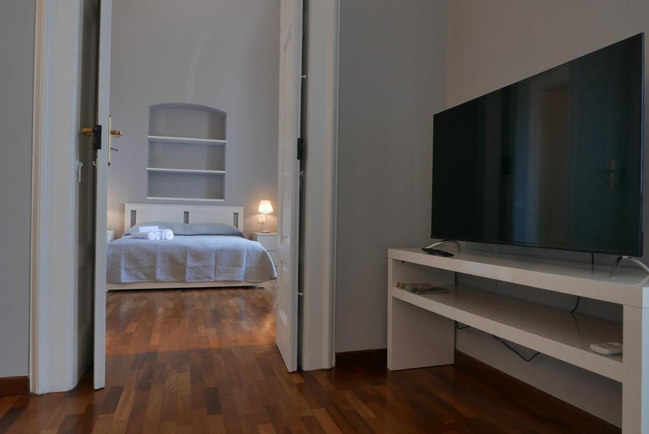 Suite 261 - Intero Appartamento Nel Centro Di Bari Dış mekan fotoğraf